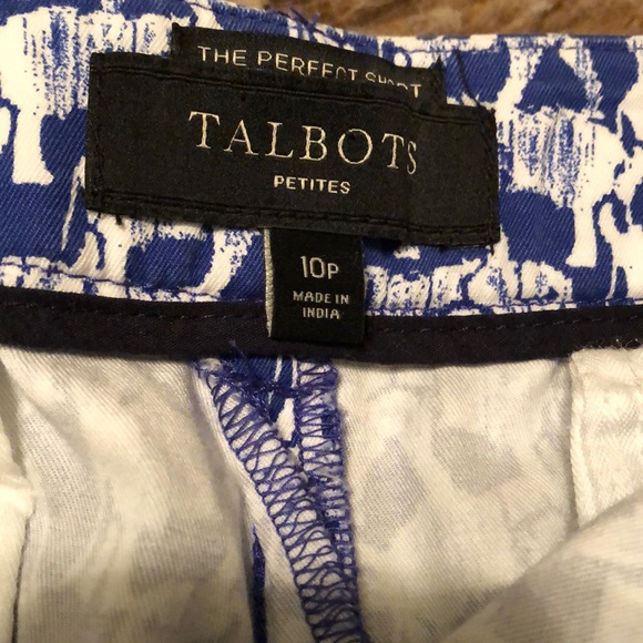 Talbots “ The Perfect Shorts” Elephant Print - Picture 3 of 5